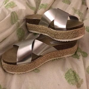 Steve Madden platform sandals